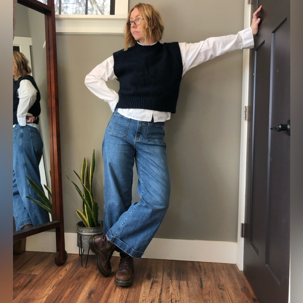 GAP patch pocket wide leg jeans